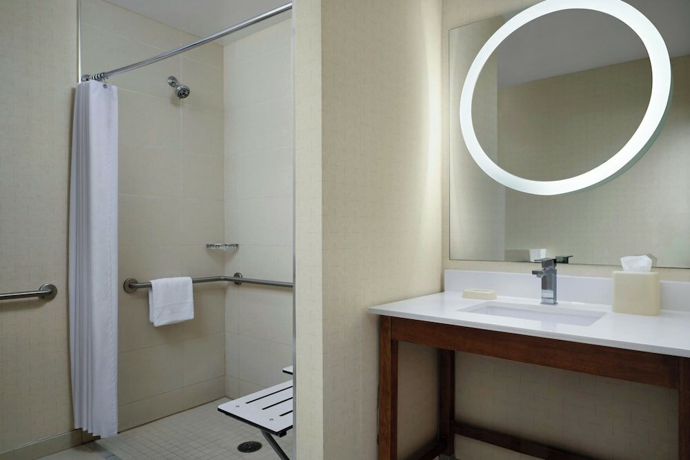 Фото SpringHill Suites by Marriott at Anaheim Resort/Conv. Cntr