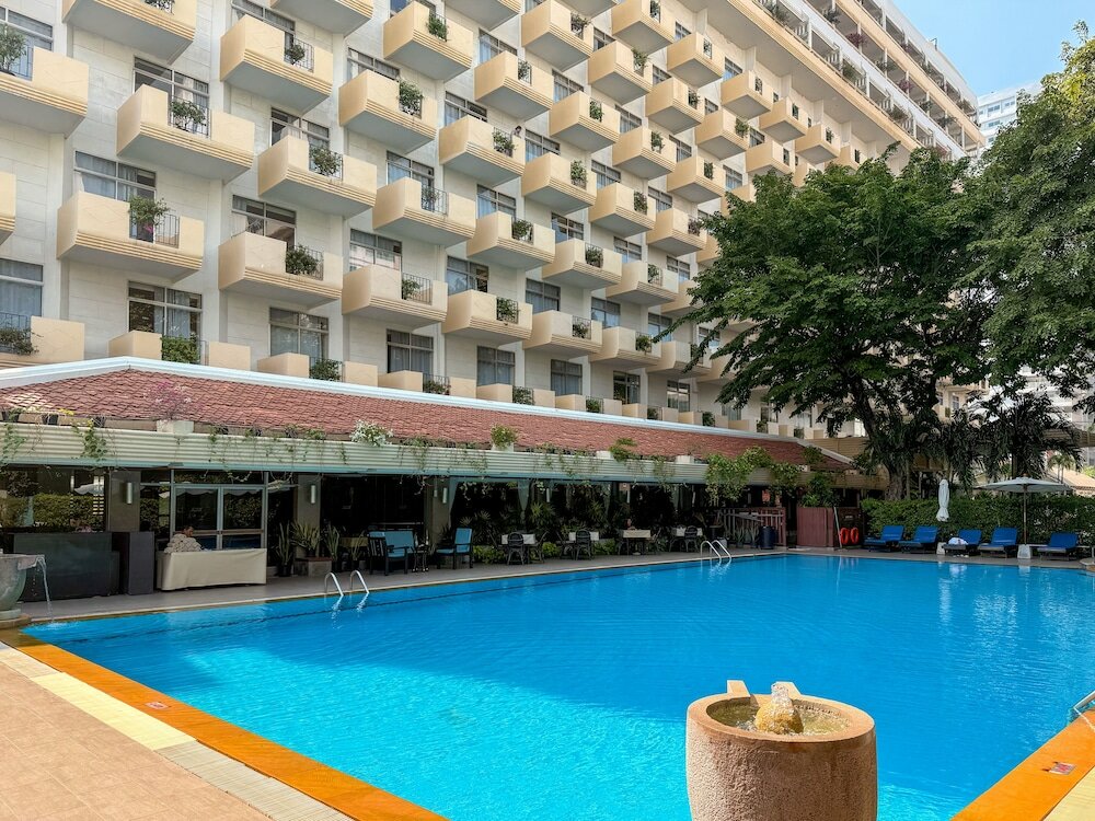 Фото Golden Beach Hotel Pattaya