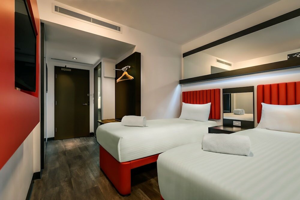 Фото Essence Hotel Carlton