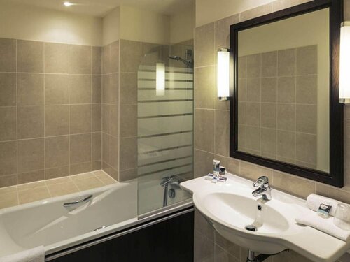 Гостиница Mercure Rennes Cesson в Сессон-Севинье