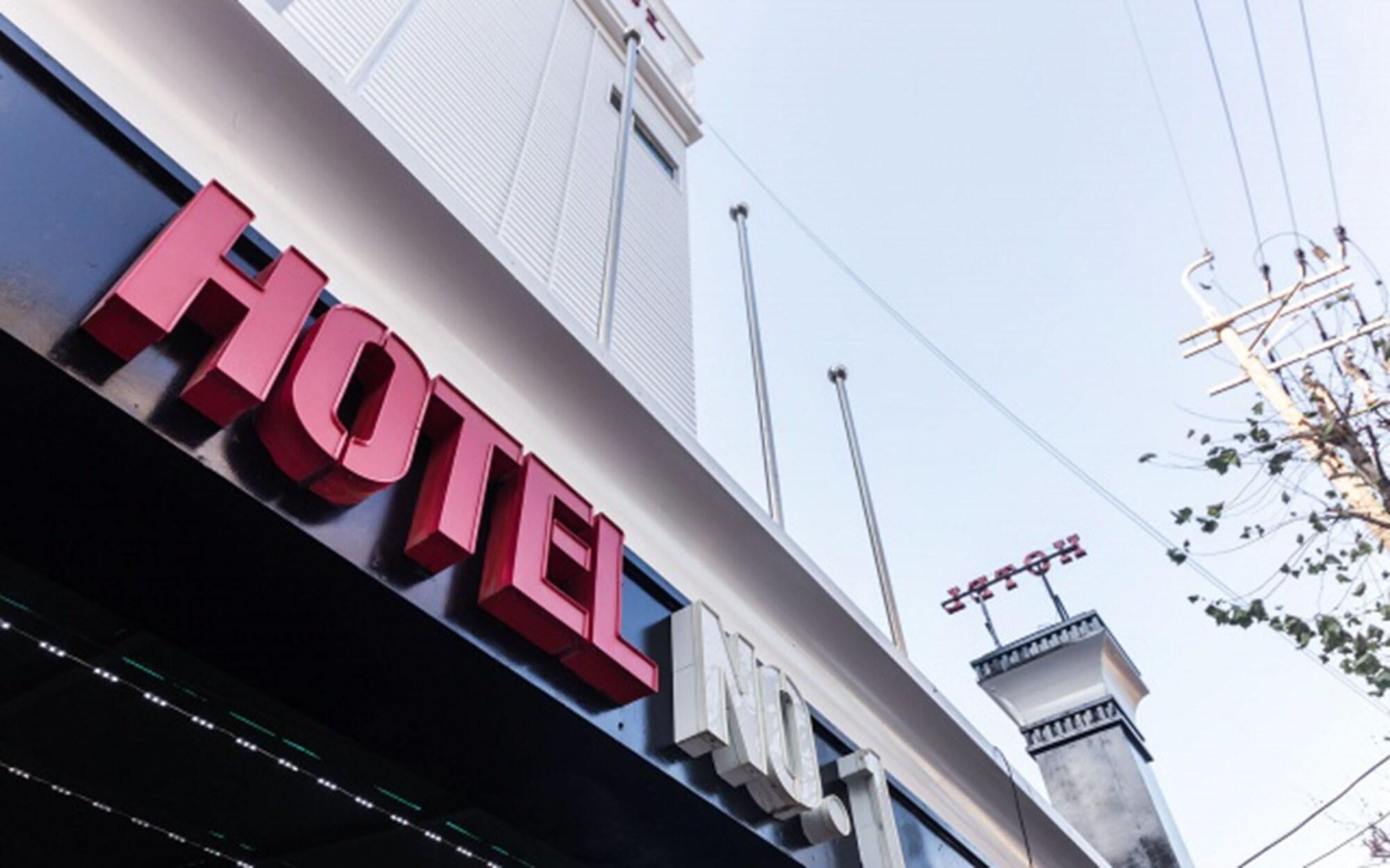 Фото отеля 3