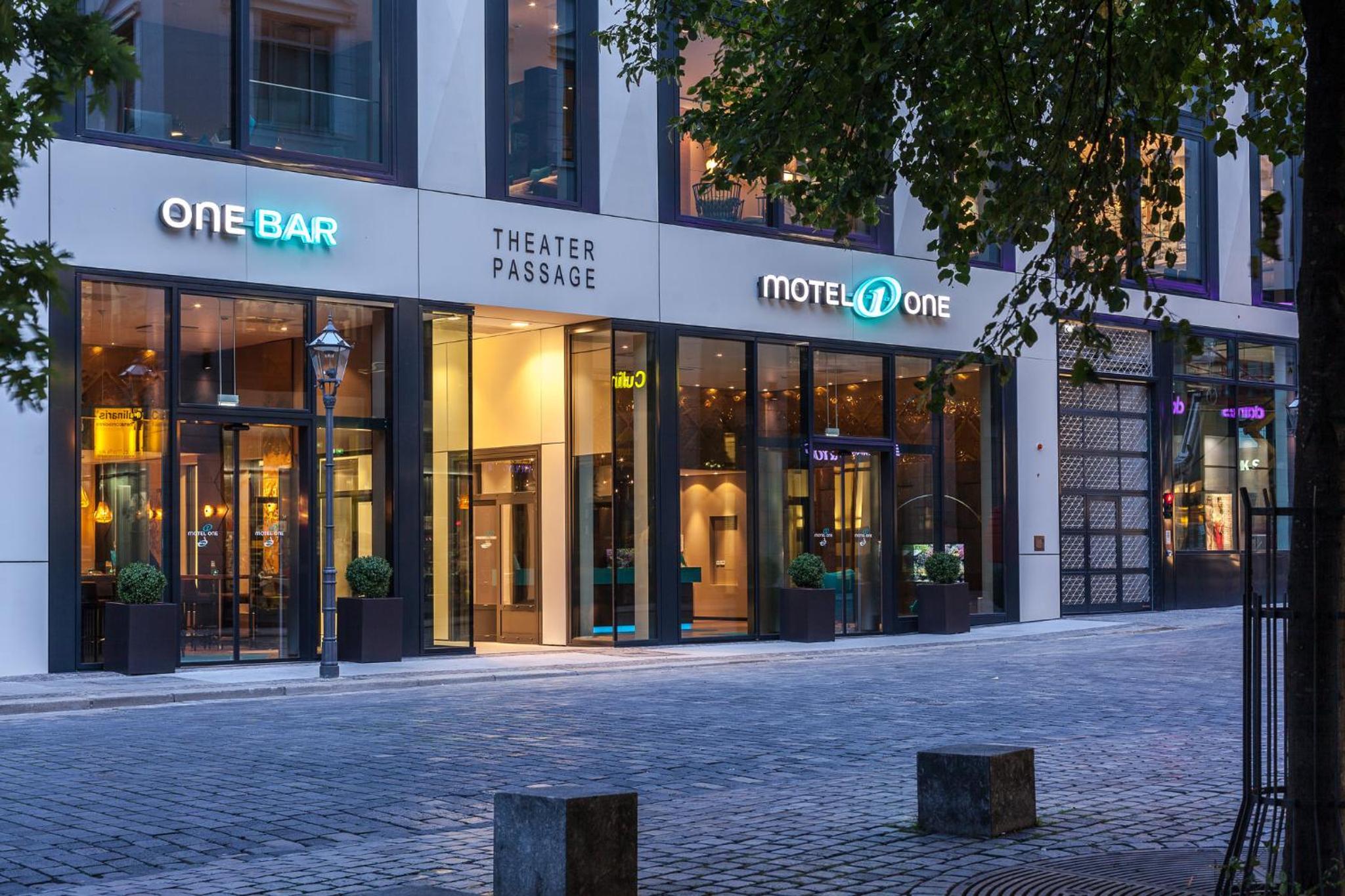 Фото Motel One Leipzig - Augustusplatz