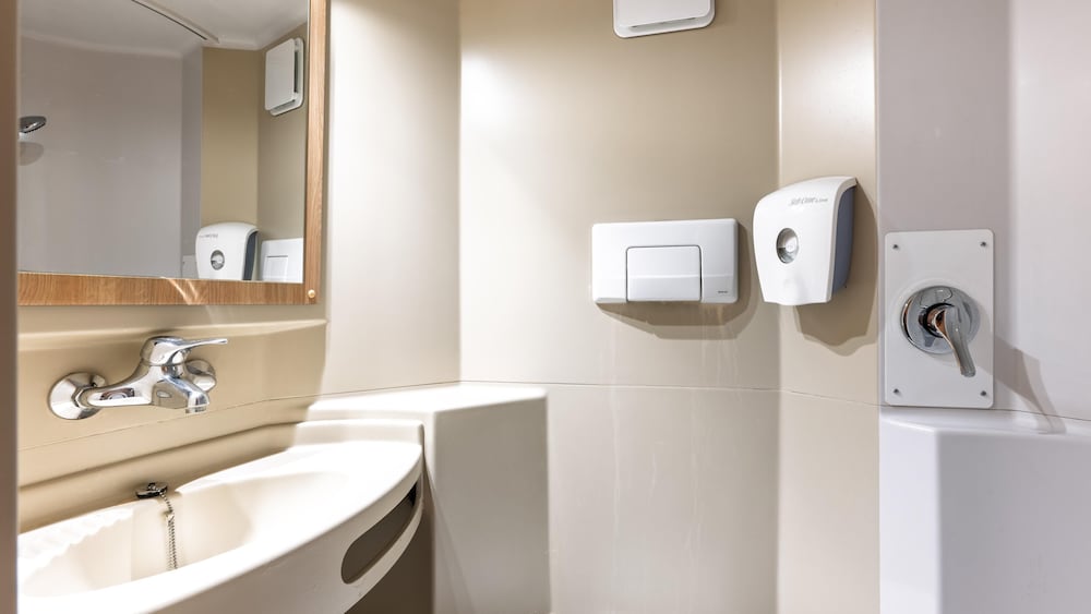 Фото Premiere Classe Lille Nord - Roncq