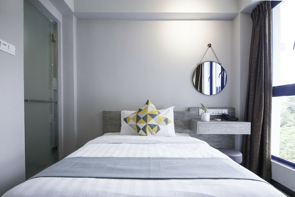 Фото Harbour Ville Hotel