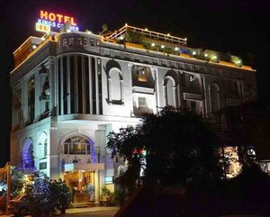 отель Hotel Kings Corner