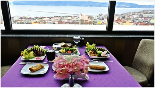 Гостиница Grand Asya в Бандырме
