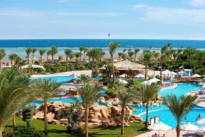 Гостиница Amwaj Oyoun Resort в Шарм-эль-Шейхе