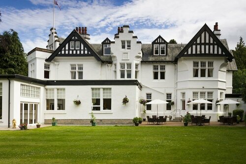 Гостиница Pine Trees Hotel Pitlochry в Шотландии
