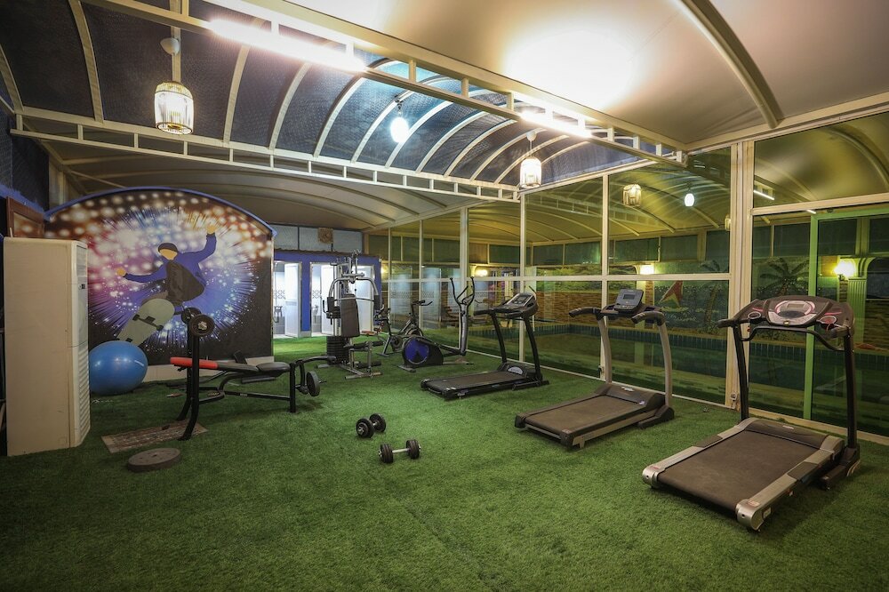 Фото Meral Crown Hotel