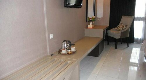 Гостиница Luminor Hotel Jember в Джембере