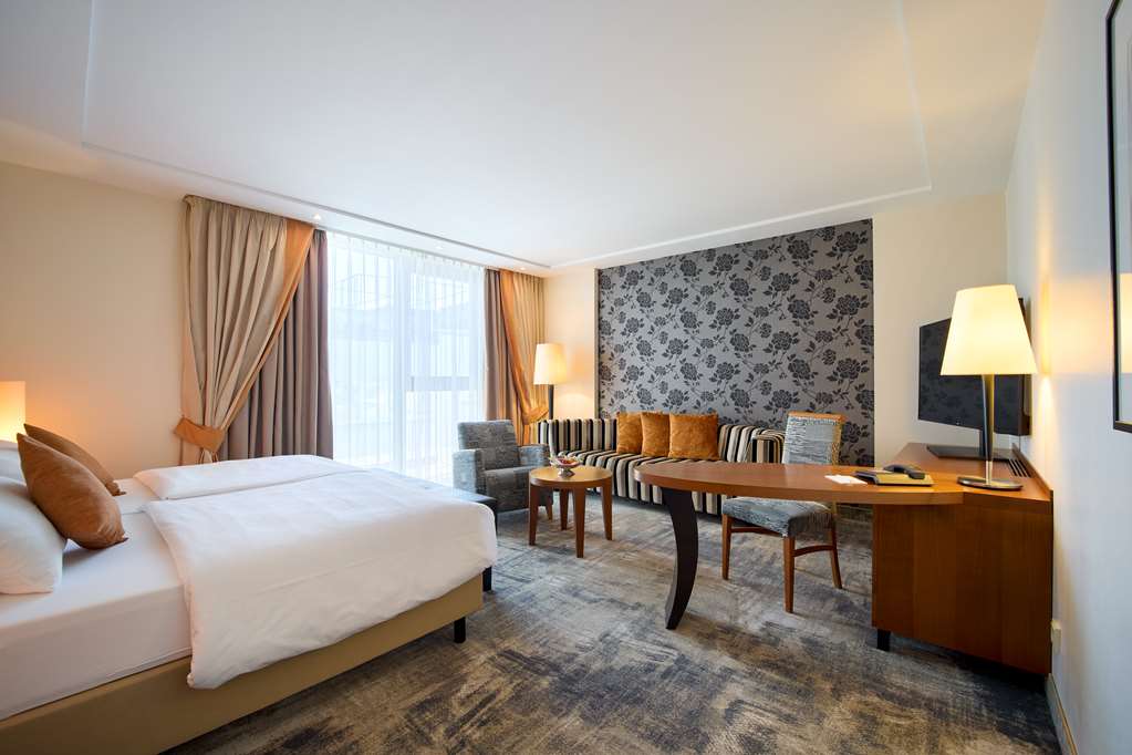 Фото Best Western Plus Arosa Hotel