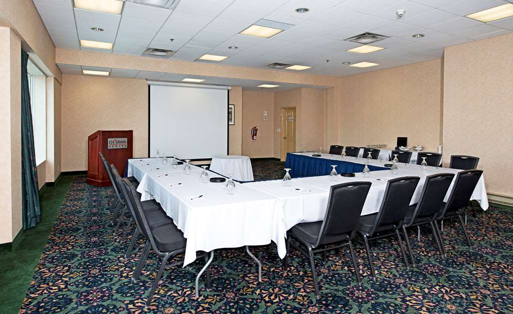 Фото Hampton Inn by Hilton Ottawa