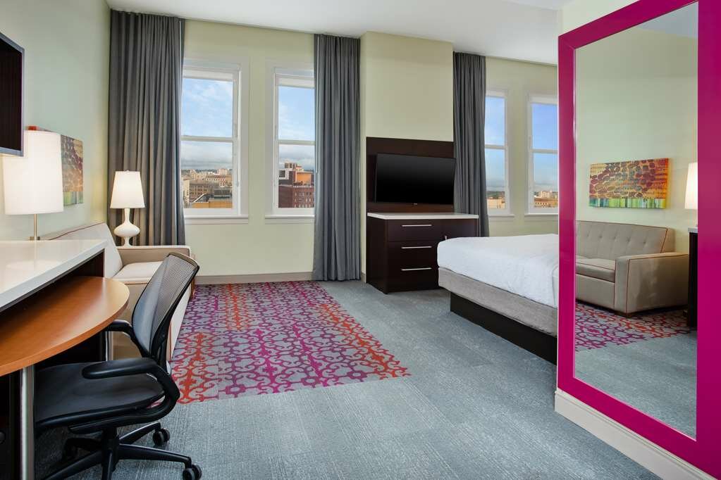 Фото Home2 Suites by Hilton San Antonio Riverwalk, Tx