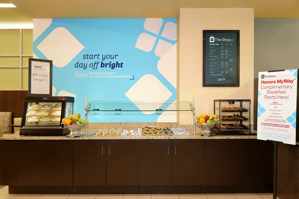 Фото Hilton Garden Inn New York/West 35 Street