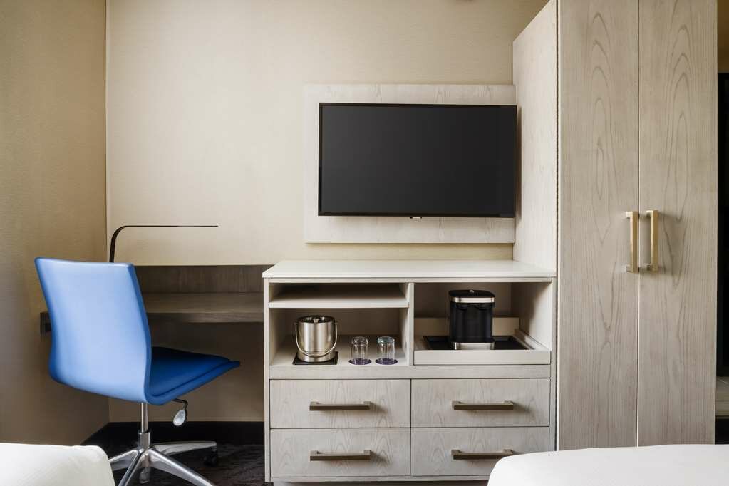 Фото DoubleTree by Hilton New York Times Square West