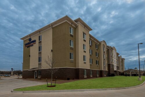 Гостиница Candlewood Suites Midwest City, an Ihg Hotel в Дель Сити
