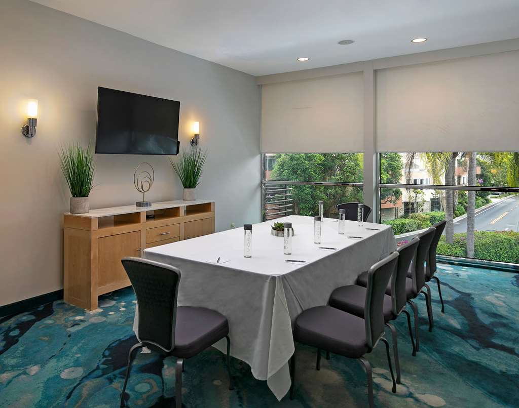 Фото Belamar Hotel Manhattan Beach, Tapestry Collection by Hilton