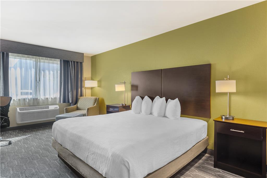 Фото Best Western Plus Wenatchee Downtown Hotel