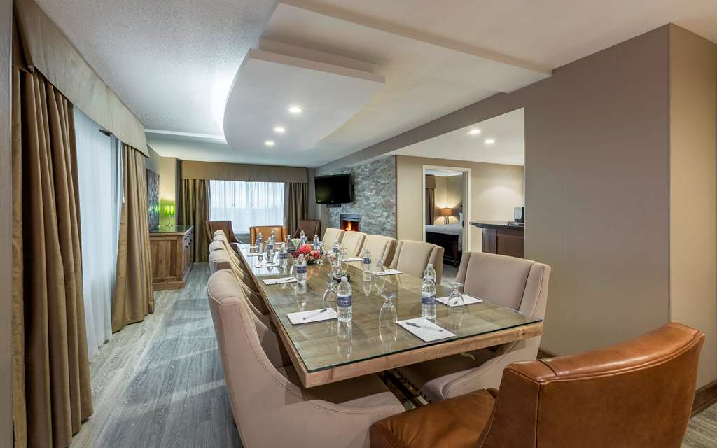 Фото Hampton Inn by Hilton Sydney