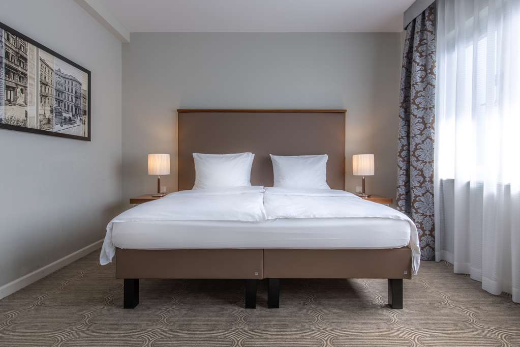 Фото Radisson Blu Schwarzer Bock Hotel