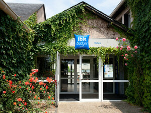 Гостиница Ibis budget Tarbes