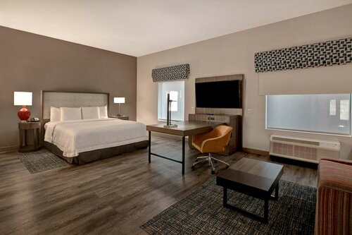 Гостиница Hampton Inn & Suites San Antonio Riverwalk в Сан-Антонио