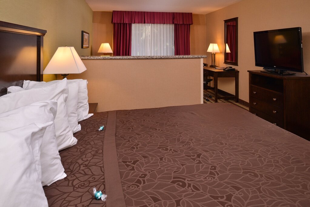 Фото Best Western Wilsonville Inn & Suites