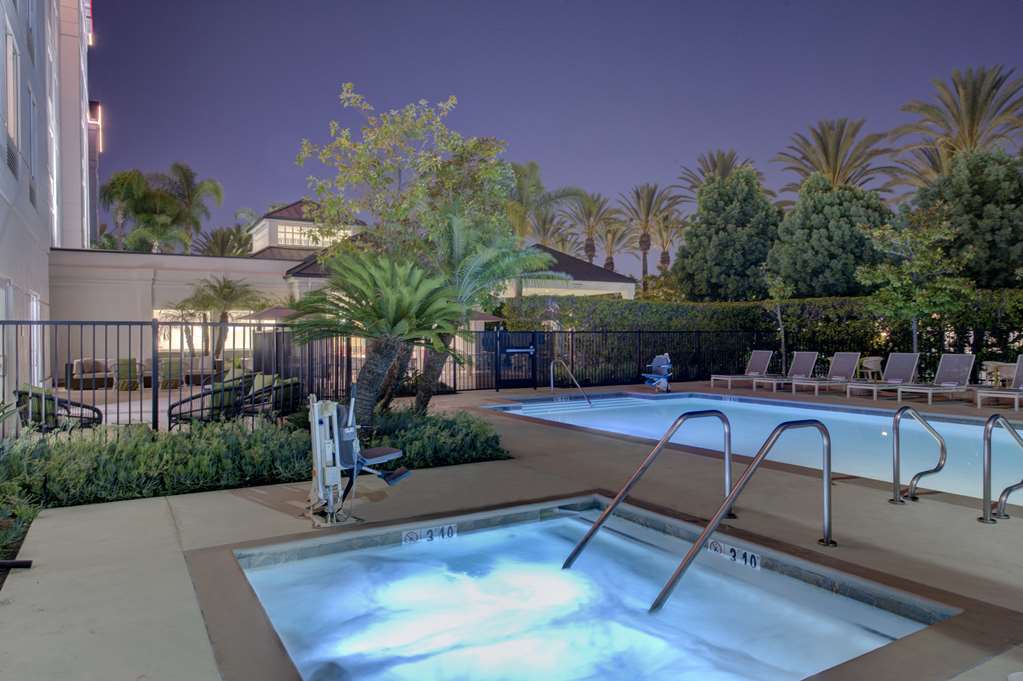 Фото Hilton Garden Inn Anaheim/Garden Grove