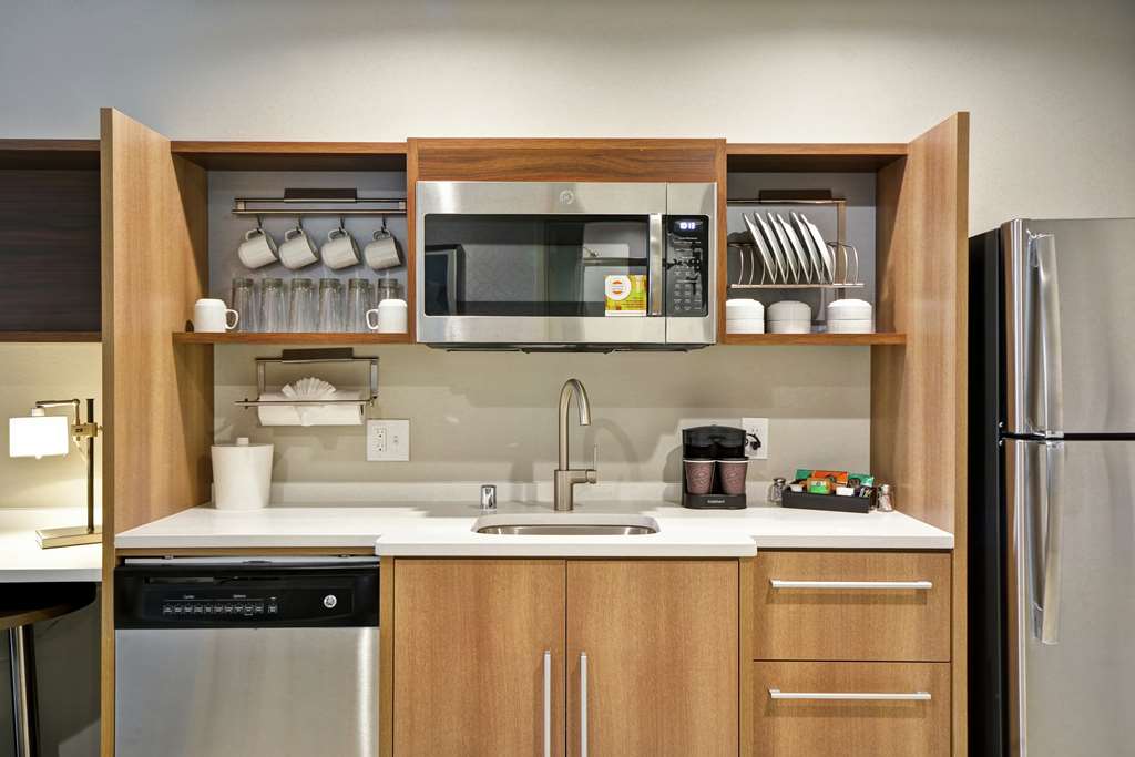 Фото Home2 Suites by Hilton Plano Legacy West