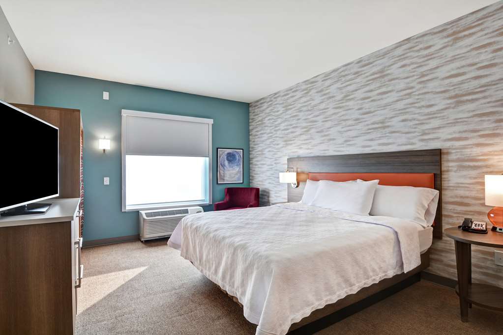 Фото Home2 Suites by Hilton Charlotte Piper Glen