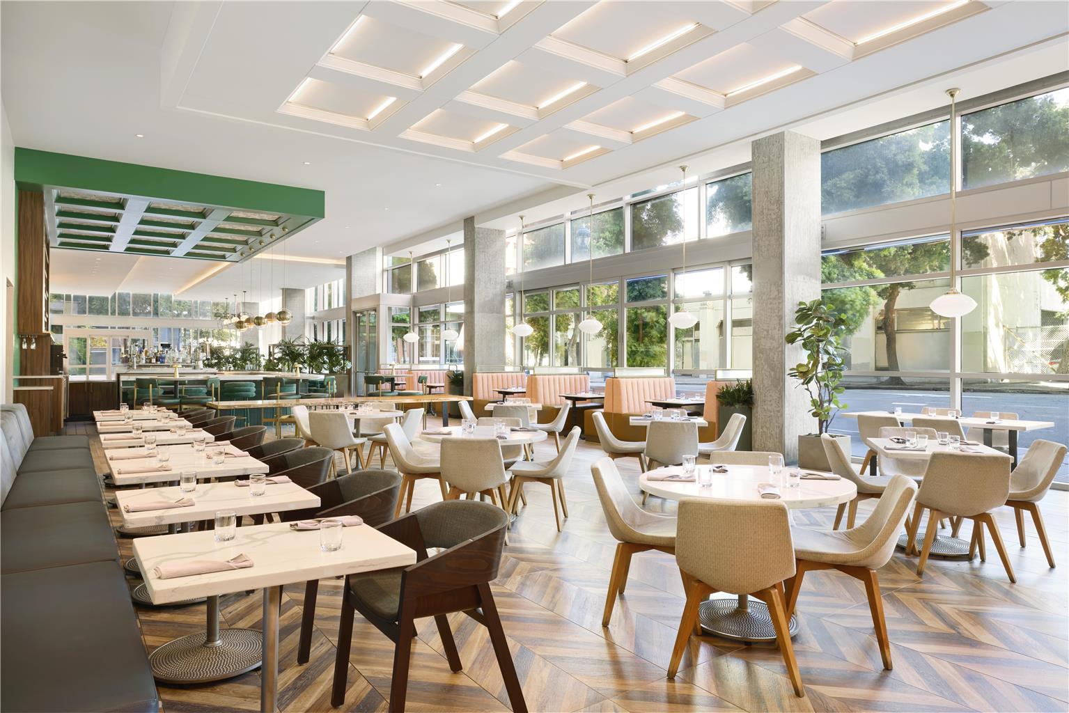 Фото Carte Hotel San Diego Downtown, Curio Collection by Hilton