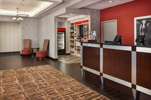 Гостиница Hampton Inn & Suites Hershey Near The Park в Херши