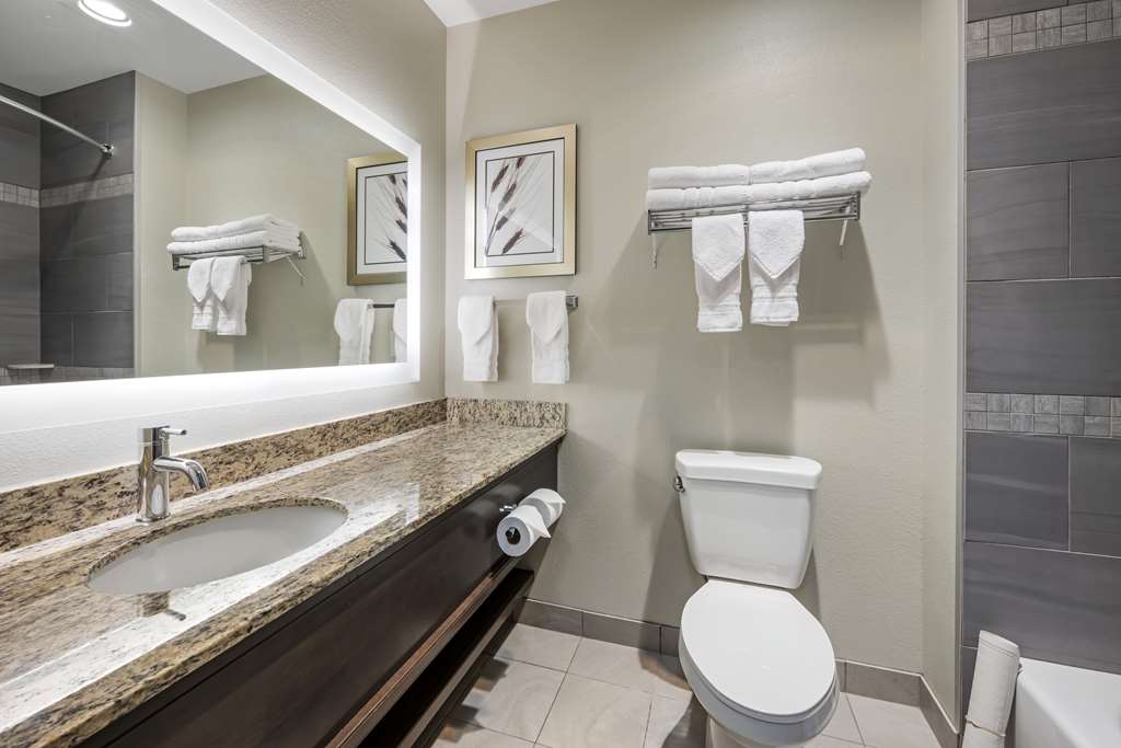Фото Best Western Plus The Inn at Hells Canyon