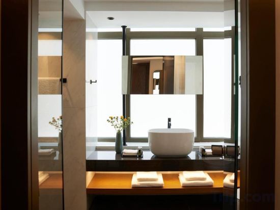 Фото Teight Hotel