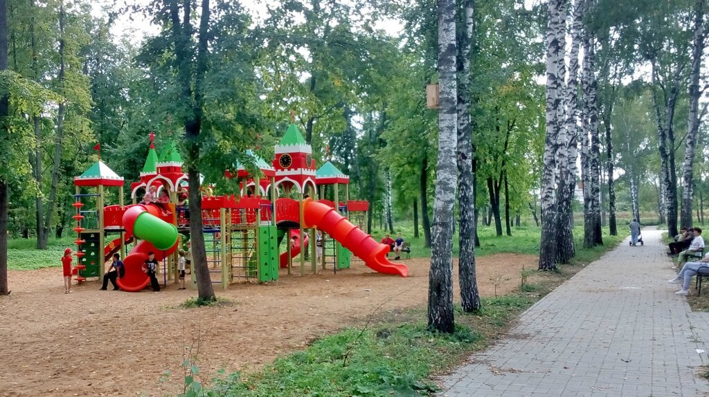 Мәдениет және демалыс саябағы Комсомольский парк, Ростов, фото