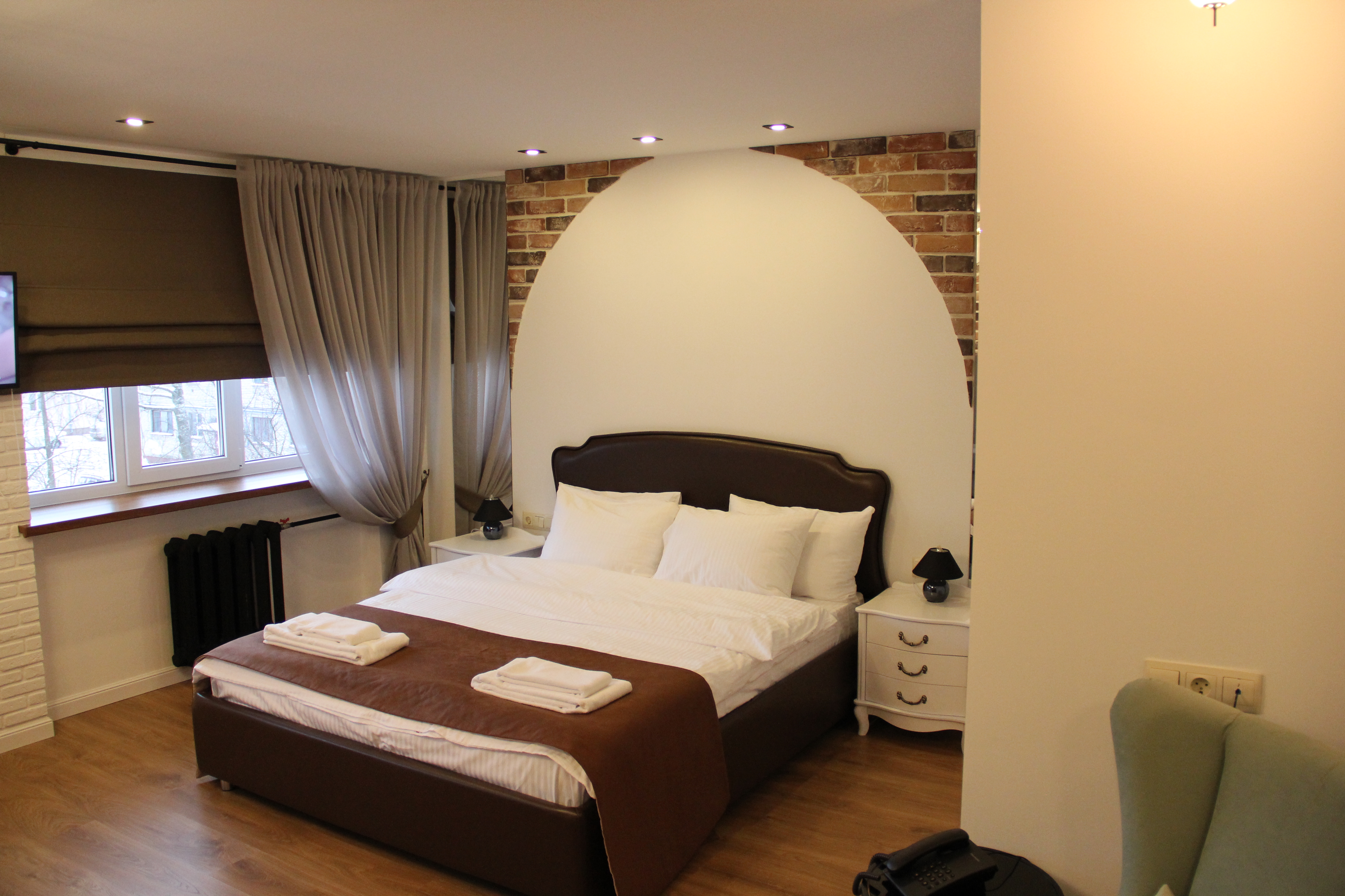 Фото отеля 2