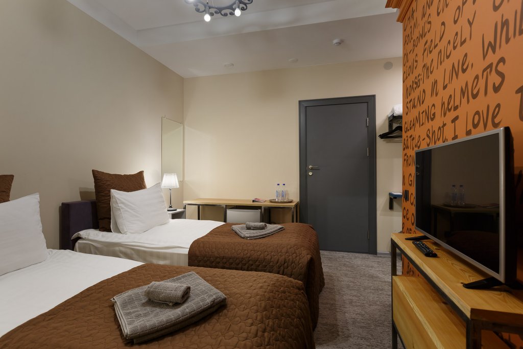 Фото Station Premier S10