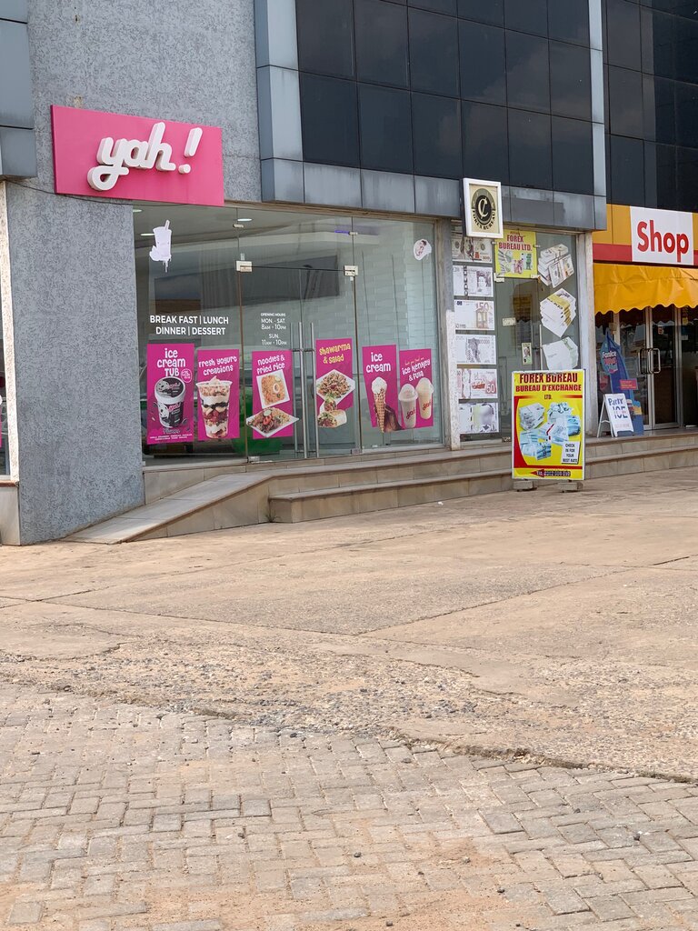 Cafe Yah!, Earth, photo