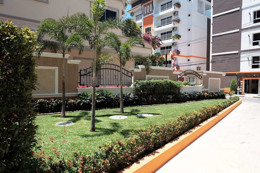 Фото Sunset Apartments