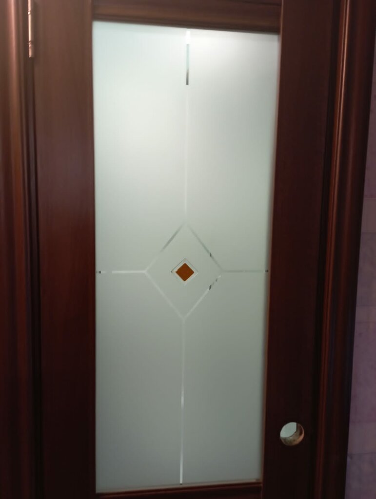 Glass, glass products Mir stekla 2000, Yekaterinburg, photo