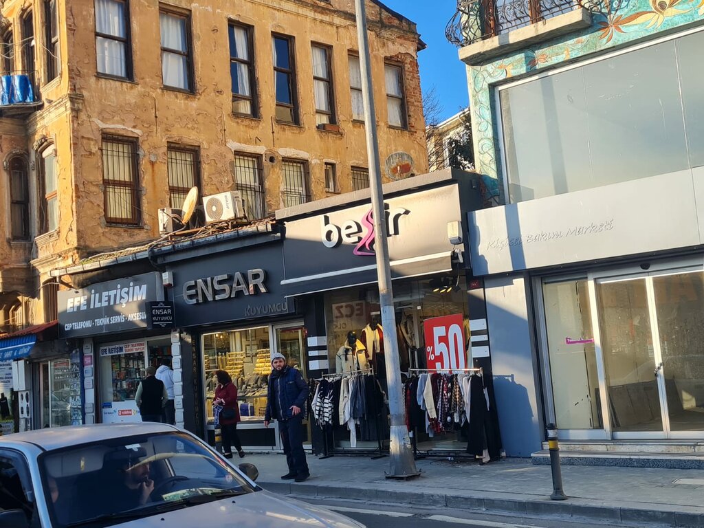 Items for mobile phones Türk Telekom, Istanbul, photo