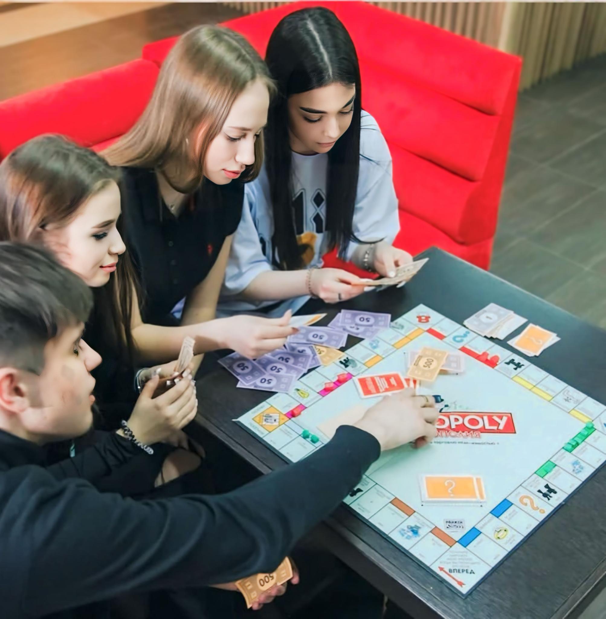 Фото Атмосфера