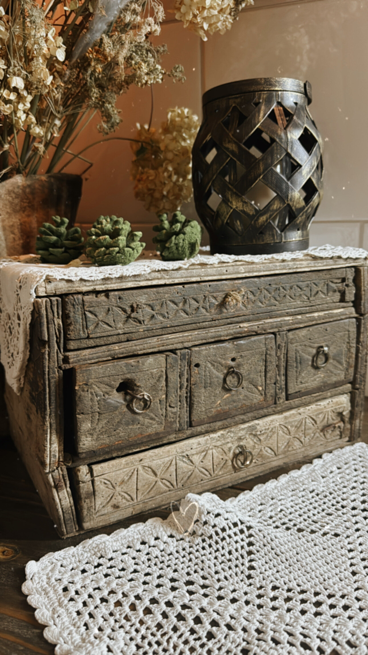 Фото Домик в лесу