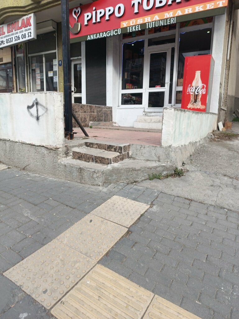 Tobacco and smoking accessories shop Pippo Tobacco, Ankara, photo