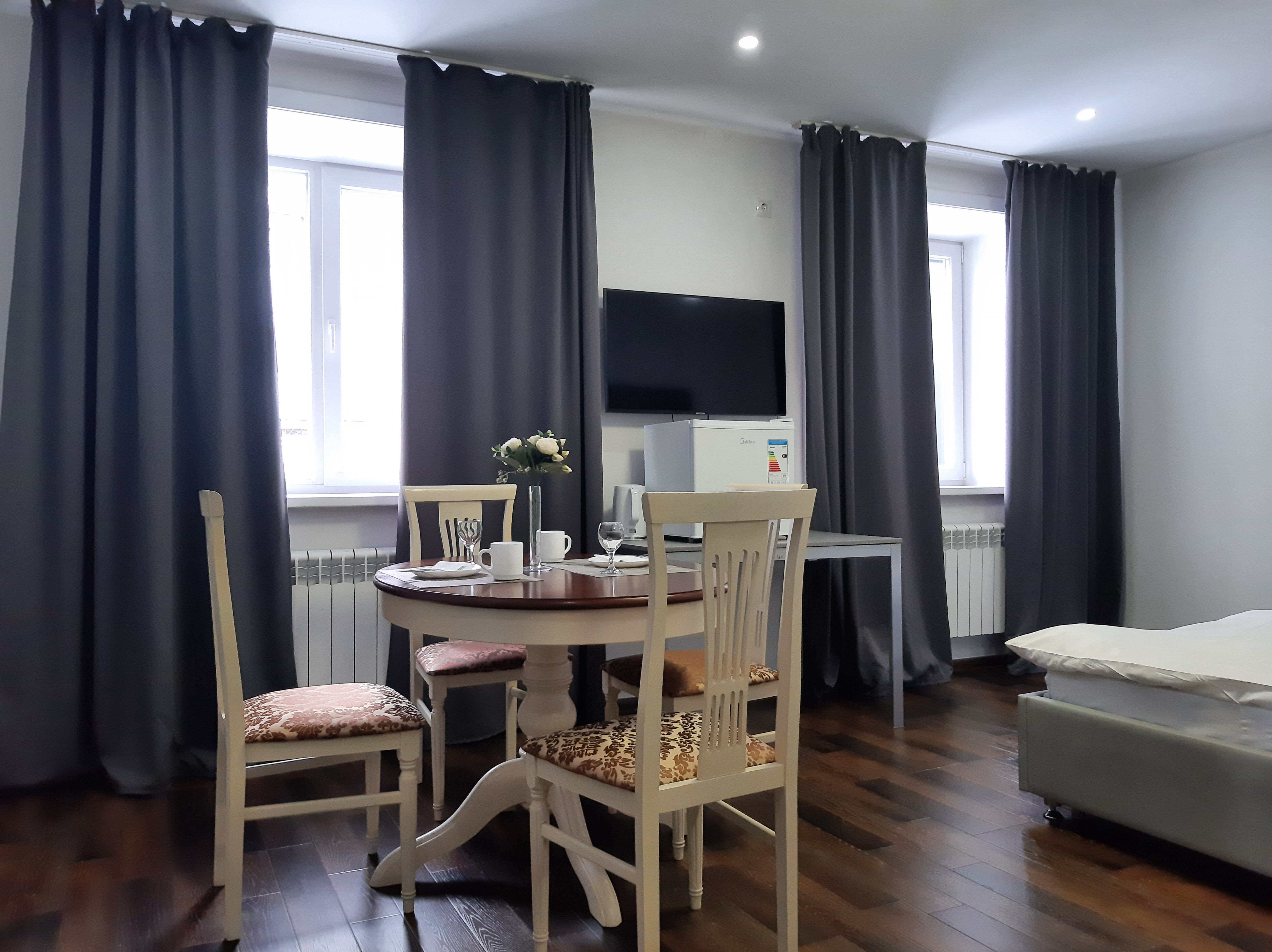 Фото Династия