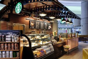 Гостиница Detroit Marriott at the Renaissance Center