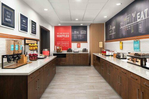 Гостиница Hampton Inn Chicopee/Springfield в Спрингфилде