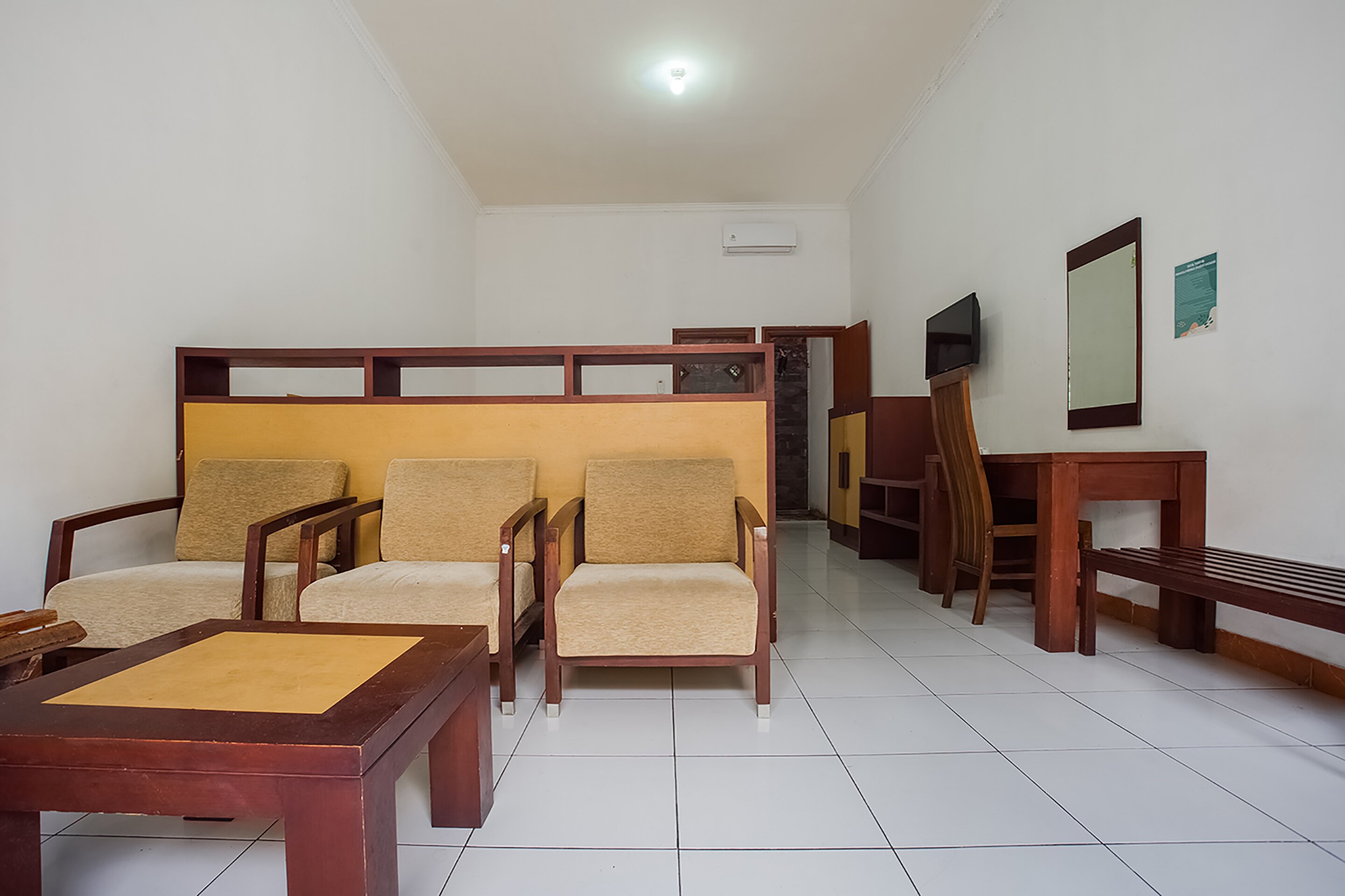 Фото Super Oyo 3406 Pandu Prima Guest House Syariah