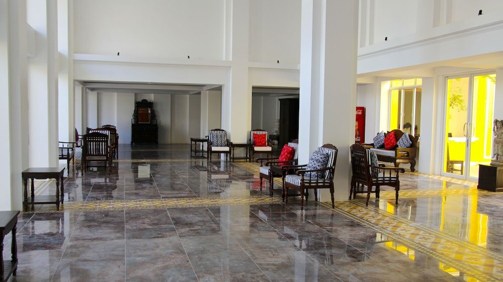 Фото La Residence WatBo Hotel