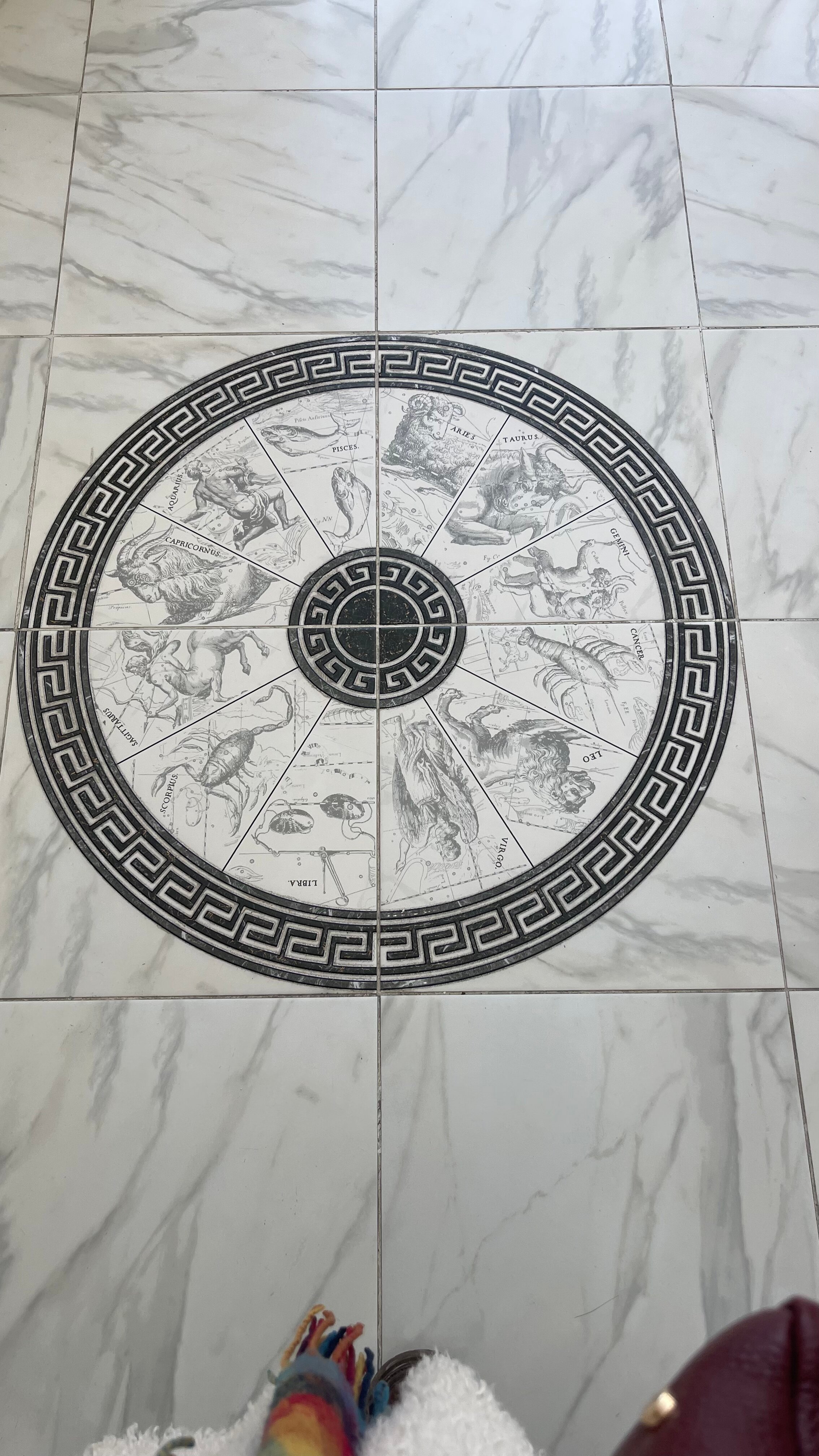 Фото Империя